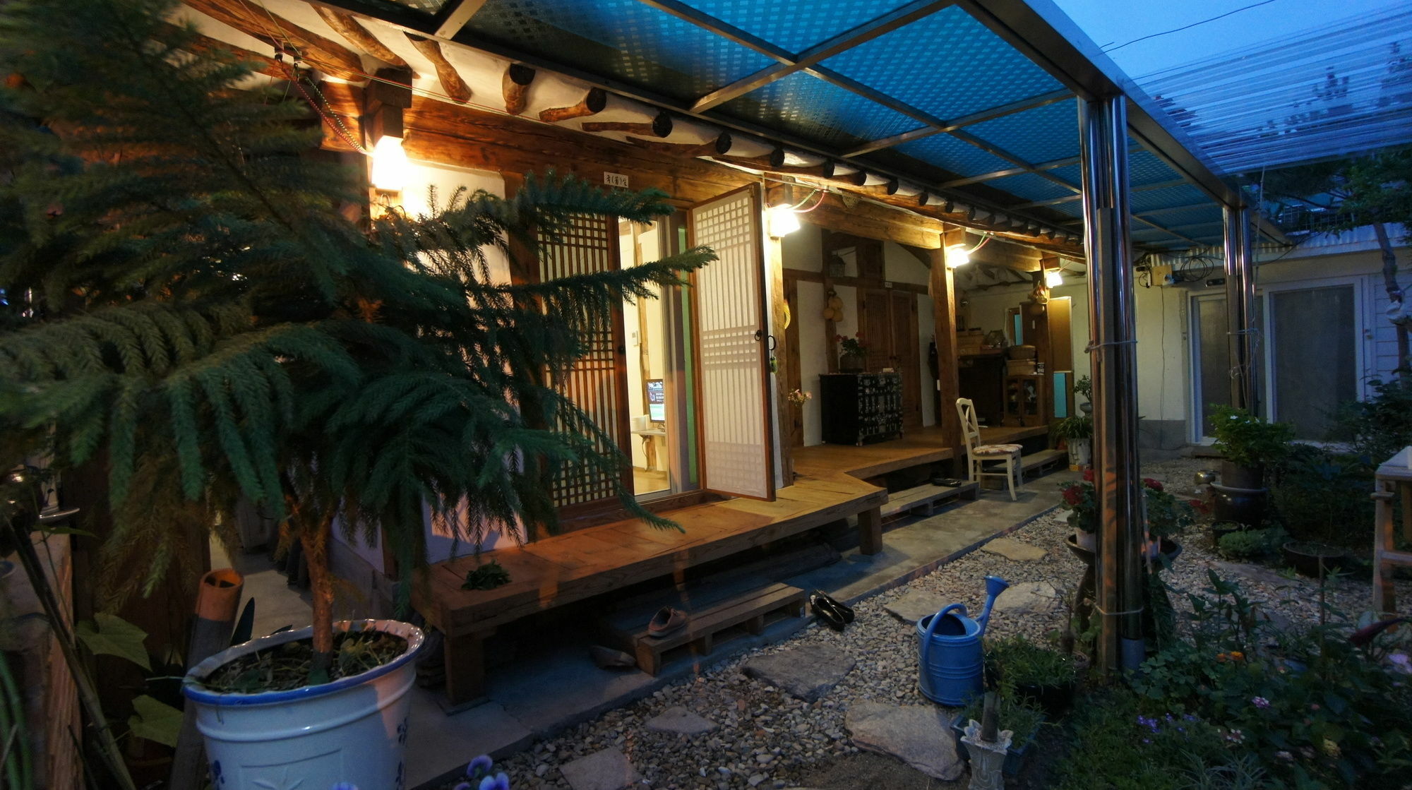 1928 Suimmaru Hanok Guesthouse Jeonju Buitenkant foto